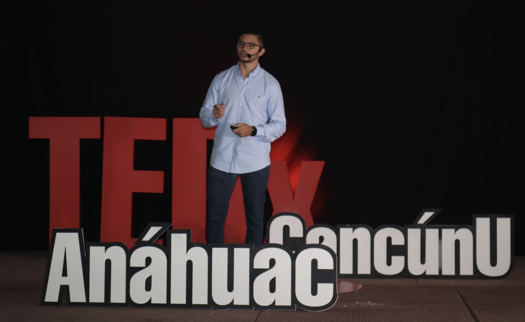 Charla TEDx de Wayo Castellanos